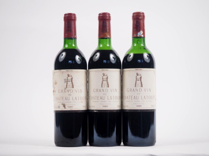 3 BOUTEILLES CHÂTEAU LATOUR 1er GCC PAUILLAC - 1989 - 1 LB/1 HEP/1 MEP