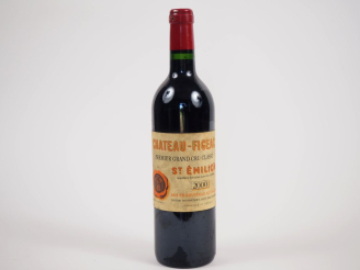 Vente aux enchères 1 BOUTEILLE CHÂTEAU FIGEAC 1er GCC GC ST ÉMILION - 2000 - ET 