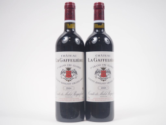 Vente aux enchères 2 BOUTEILLES CHÂTEAU LA GAFFELIÈRE 1er GCC ST ÉMILION - 2004