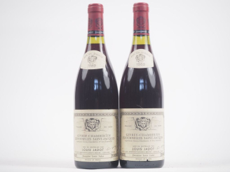 Vente aux enchères 2 BOUTEILLES GEVREY CHAMBERTIN 1er CRU "ESTOURNELLES ST JACQUES" LOUIS