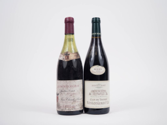 Vente aux enchères 2 BOUTEILLES : 1 CLOS DE VOUGEOT JEAN CLAUDE BOISSET 1982 NIVEAU BAS/B
