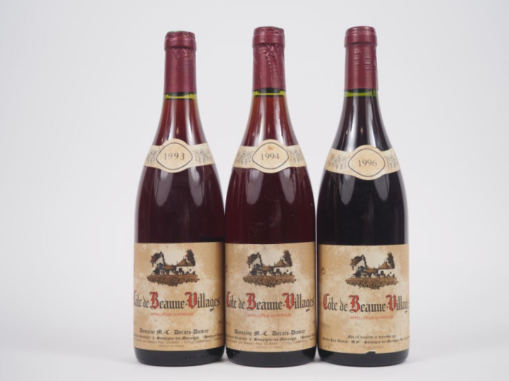 3 BOUTEILLES CÔTE DE BEAUNE VILLAGES : 2 DOMAINE M.C. DERATS DUMAY (19