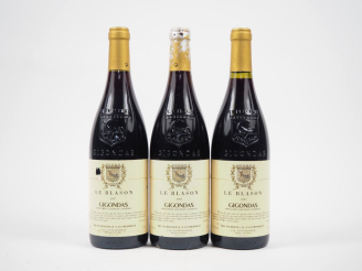 Vente aux enchères 3 BOUTEILLES GIGONDAS "LE BLASON" - 1997 - 1 ELA/1 CAPSULE ABIMÉE 