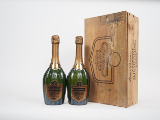 Vente aux enchères 2 BOUTEILLES CHAMPAGNE G.H. MUMM   C° "RENÉ LALOU" - 1982 - CBO ABIMÉ
