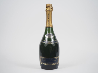 Vente aux enchères 1 BOUTEILLE CHAMPAGNE NICOLAS FEUILLATTE 1er CRU "CUVÉE SPÉCIALE" - 19