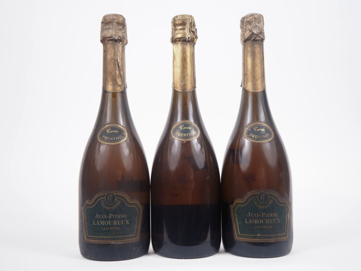 3 BOUTEILLES CHAMPAGNE JEAN PIERRE LAMOUREUX "CUVEE PRESTIGE" - 2001 -