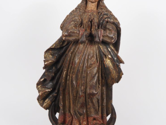 Vente aux enchères Sculpture XVIIIème en bois polychrome "Sainte Vierge". (quelques manqu