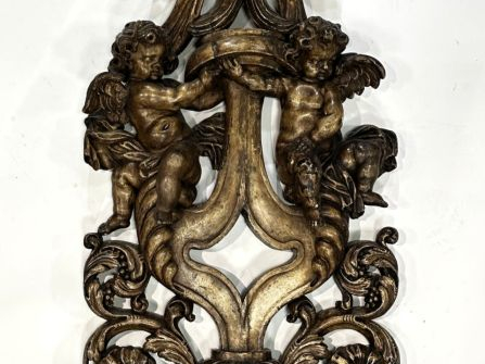 Grande sculpture de style baroque italien en bois sculpté, laqué et aj