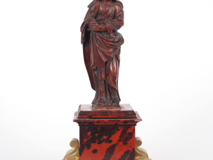 Sujet XVIIIème en bois sculpté "Saint Femme" sur un socle en placage d