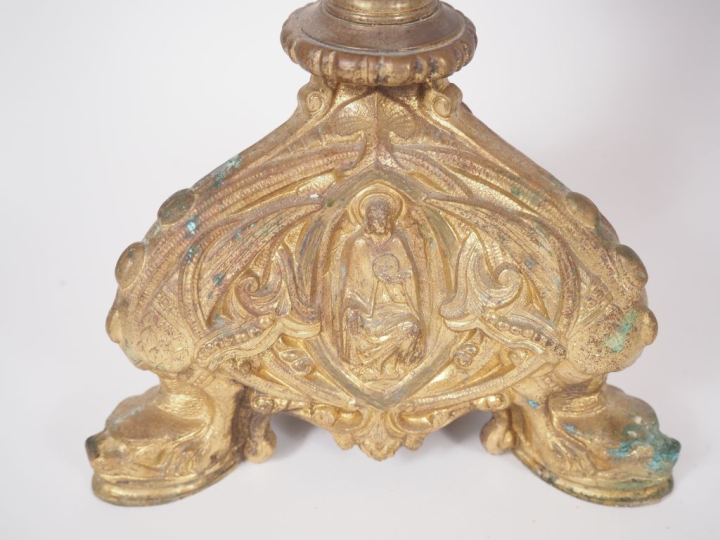 Garniture d'autel fin XIXème en métal doré et argenté à décor de pampr