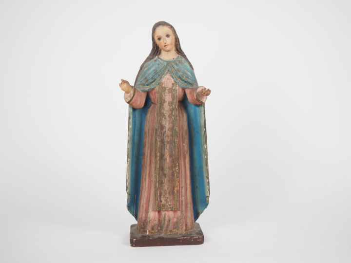 4 différents sujets religieux : un en porcelaine "Saint Antoine de Pad