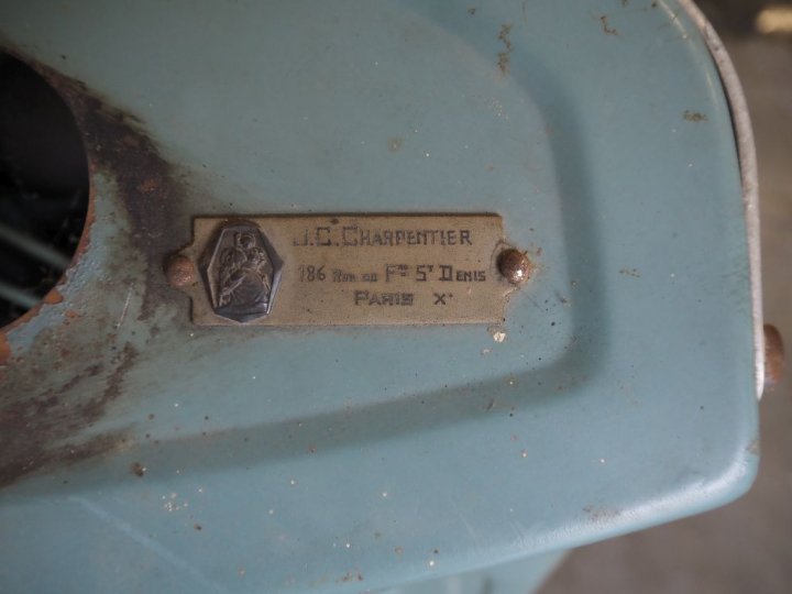 SCOOTER BERNADET Y 52 :  1ère M.E.C : 1954. Kilométrage relevé : 404 k