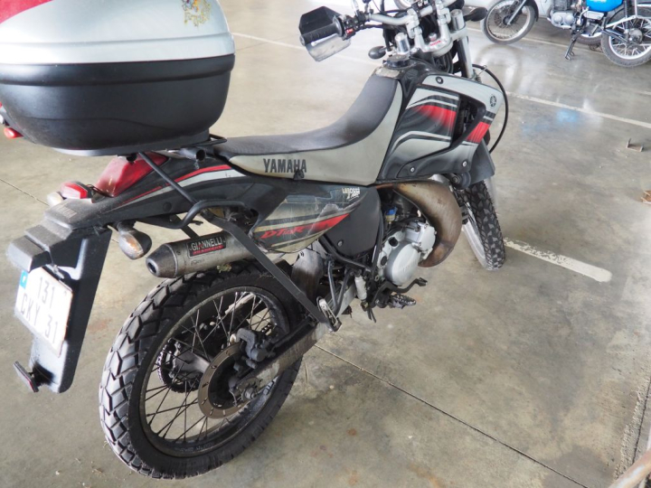 YAMAHA DTR 125 :  Numéro de série : VTLDE061000013110. 1ère M.E.C : 20
