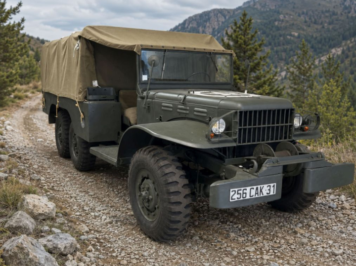 DODGE WC63 :  Genre : PL Numéro de série :2035353. 1ère M.E.C : 1944. 