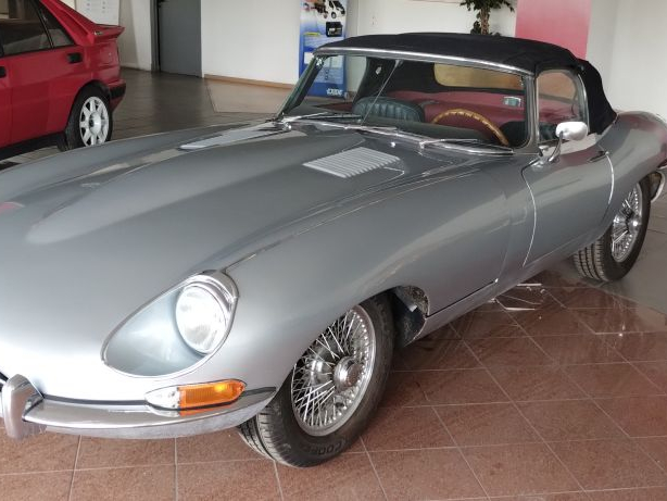 JAGUAR TYPE E CABRIOLET 4.2L BVM :  Import Usa. Carte grise française.