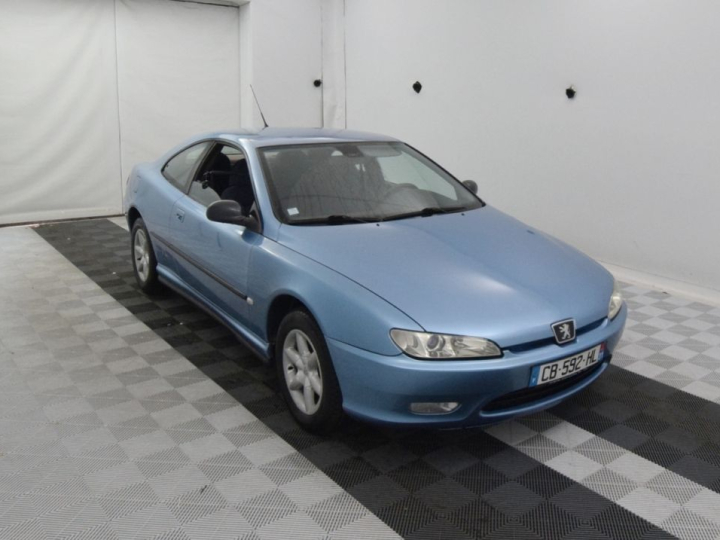 Peugeot 406 coupe 2l16s :  Numéro de série VF38CRFRE81084952 1ère M.E.