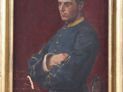 Léon COUTURIER.  "Portrait d'officier" Huile sur toile, signée en bas 