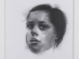 Vente aux enchères Philippe PASQUA.  "portrait de Laura" Mine de plomb, signée en bas à d