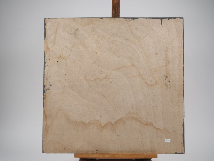 Ecole française Art Déco.  "portrait de jeune femme au fichu" Huile su