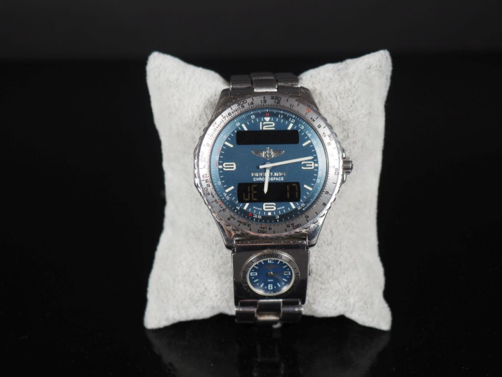 BREITLING, Chronospace Ref. A 56012 1 N°8707 Montre bracelet d'homme e