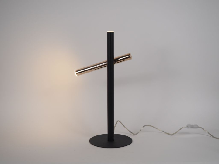 Lampe de table "Spirit T1", abat jour orientable.