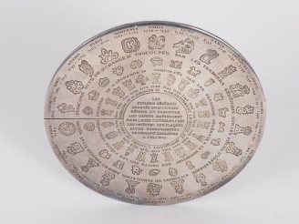 Vente aux enchères CHRISTOFLE. Plaque d'insculpation des poinçons d'argent des fermiers g