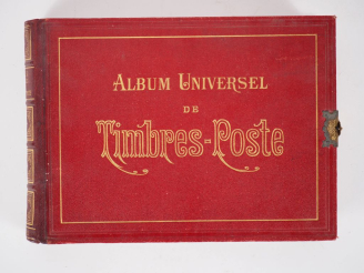 Vente aux enchères Album de timbres français et étrangers.