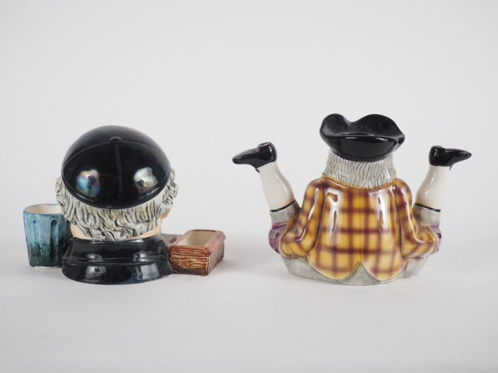 Bernard BLOCH. Pot à tabac en céramique figurant un moine souriant. Si