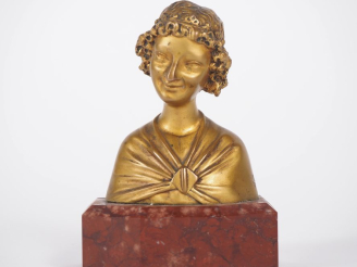 Vente aux enchères Alexandre Auguste CARON. "Buste de jeune femme" Sujet en bronze à pati