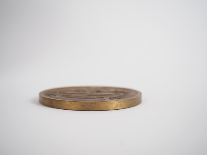 Coffret contenant 6 médailles en bronze à l'effigie du Laos, de l'Indo
