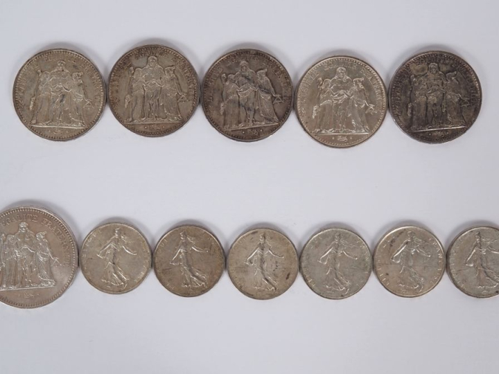 1 pièce de 50 Francs argent, 1978 5 pièces de 10 Francs argent, 1968, 