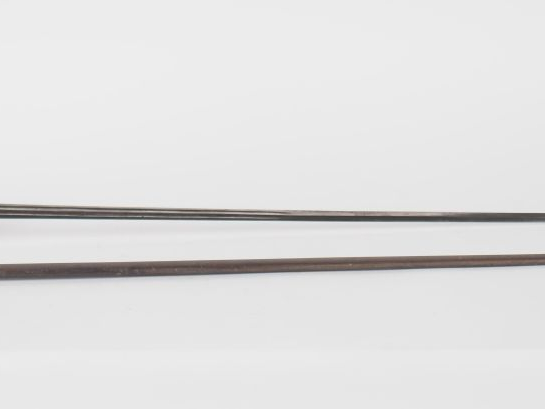 Épée d’officier toutes armes.  Poignée en corne avec filigrane. Montur
