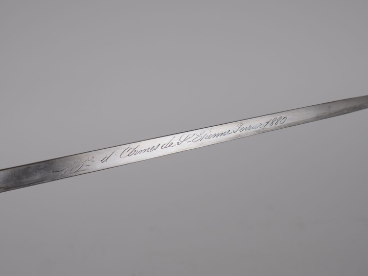 Baïonnette modèle 1874 transformée en poignée de tranchée.  Poignée à 