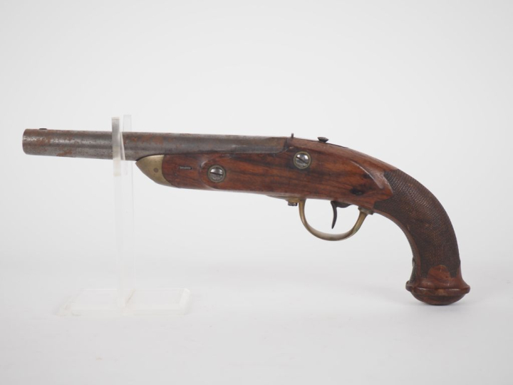 Épave de pistolet d’officier modèle 1816 à silex transformé à percussi