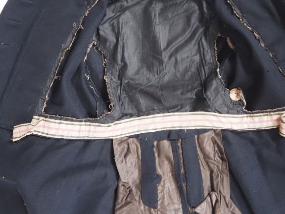 Bicorne et tunique de polytechnicien.  IIIe République.  A.B.E. Matric