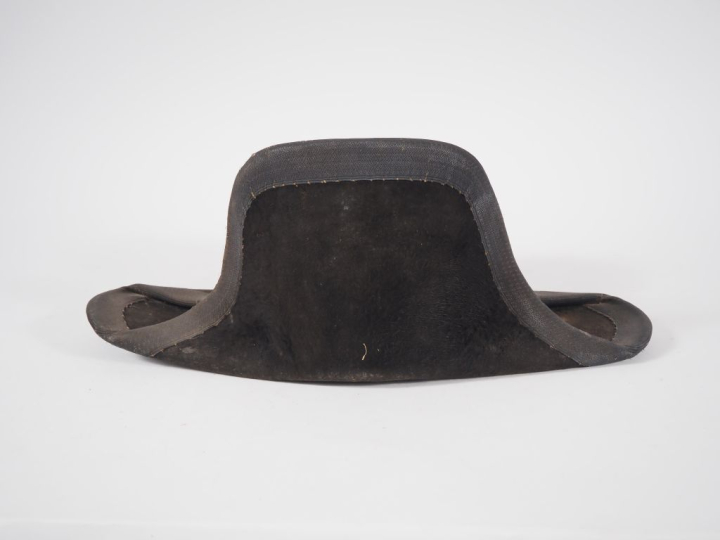 -Tunique de gendarme modèle 1895.  Avec une épaulette trèfle et aiguil