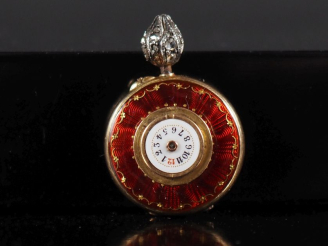 Vente aux enchères MELLERIO, Paris Ravissante petite montre en  or jaune 750, rehaussée d