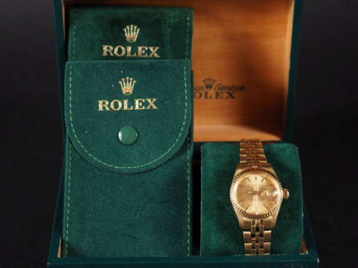 ROLEX, Oyster Perpetual Datejust Ref. 6917 Numéro 5189928 Montre brace