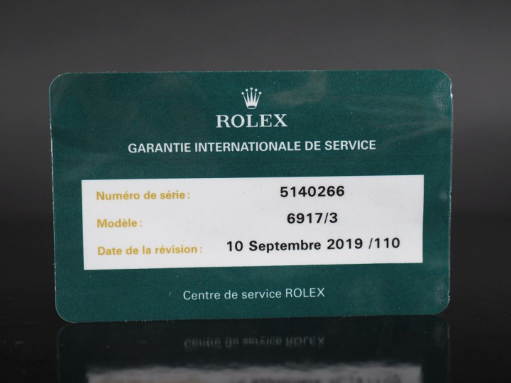 ROLEX, Oyster Perpetual Date Ref. 6917/3 N°5140266 Montre bracelet de 