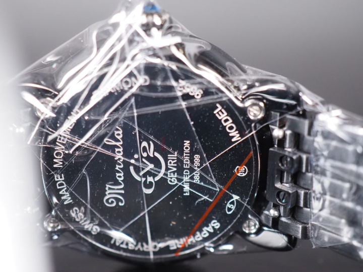 GEVRIL, Marsala Tortoise Montre braceket en acier.  Cadran imitation é