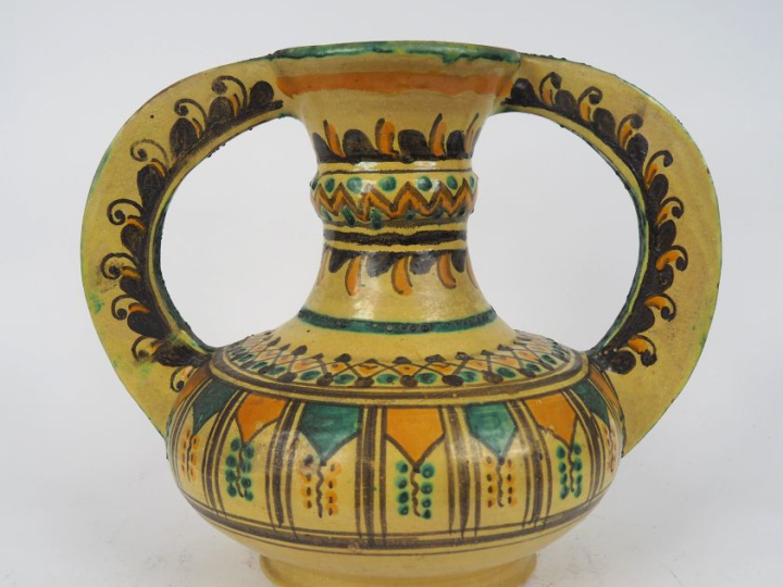 Grand vase à anses en faience marocaine Signé H. 35 cm