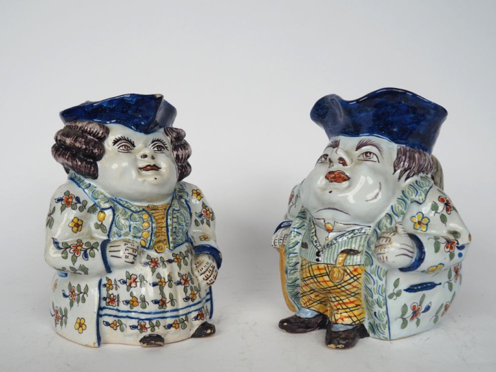 Paire de pots Jacquots en faience polychrome. (bon état)